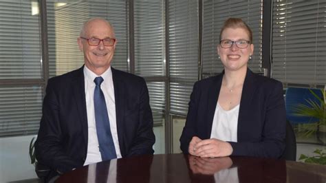 Nördlingen: Wechsel im Notariat: Claudia Stenzel aus .